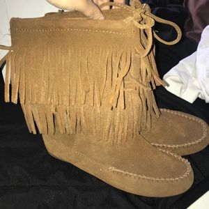 Minnetonka Leather Moccasin Boots Size 8